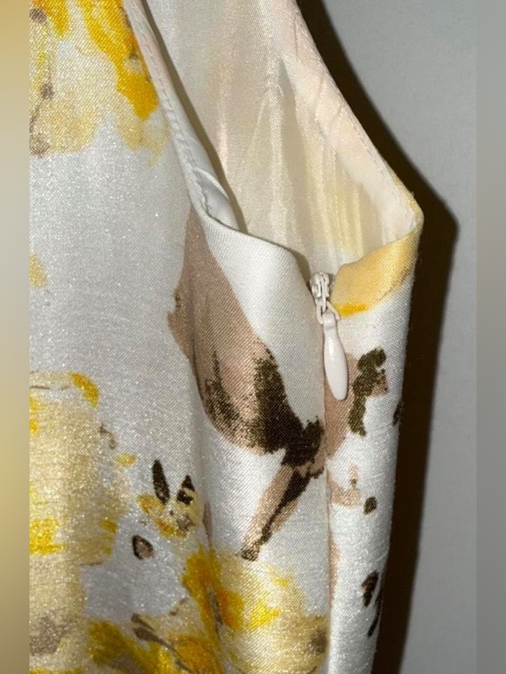 Jessica Howard Dress in Yellow Floral Print - Picture 4 of 5